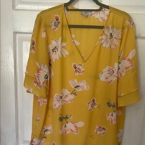 LOFT Yellow Floral Women's Top
